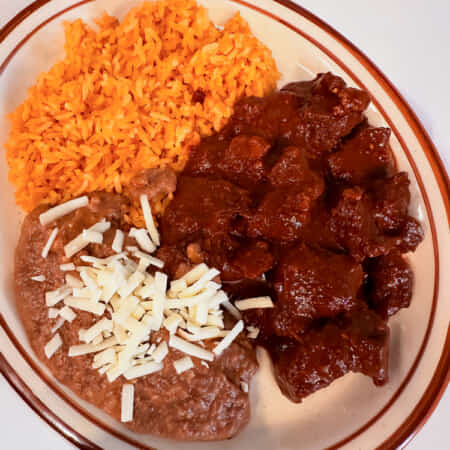 ビーフチリコロラド Beef Chili Colorado｜沖縄でタコスのテイクアウト・デリバリーならTACO PETES OKINAWA